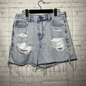 American Eagle Outfitters Mom Shorts Light Wash Distressed Denim Cutoff Size 8
